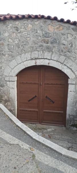 Ο ΘΟΛΟΣ